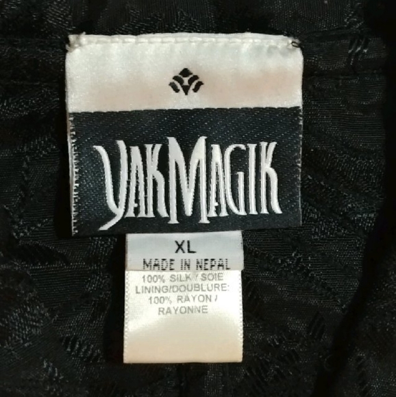Yak Magik embroidered silk jacket - Picture 4 of 9
